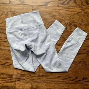 lululemon athletica light camo leggings Sz 2 XS 7/8 length